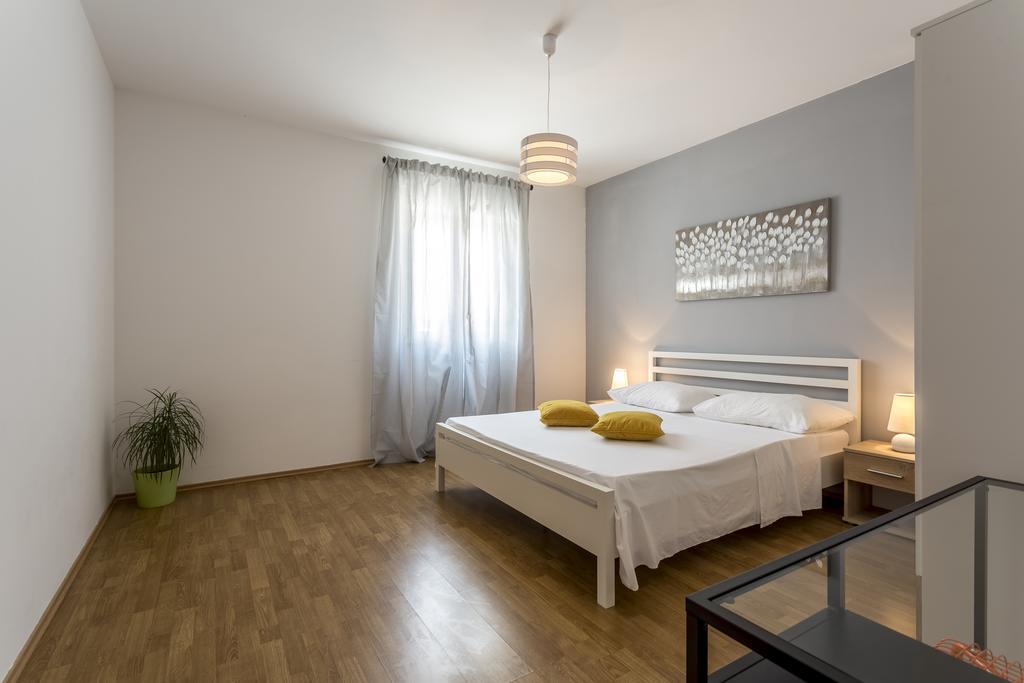 Marijana Bol Apartments Екстериор снимка